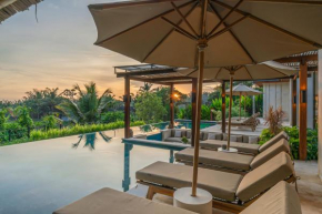 Villa Rosita - Stunning 5BR Villa - Sauna, Gym, Rice Field Views